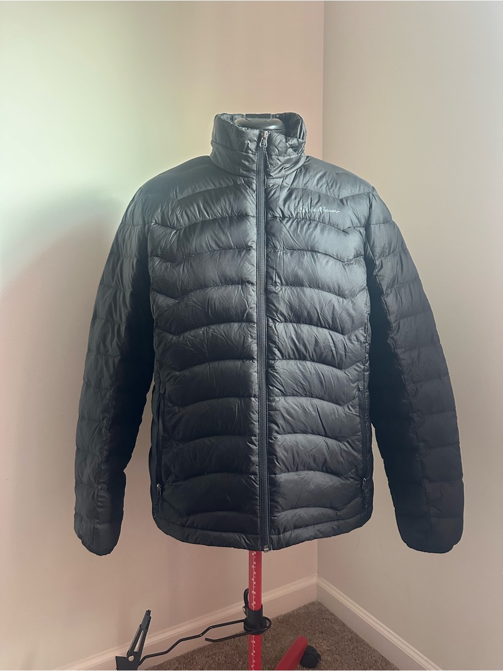 Eddie Bauer women’s Black Packable Down Puffer Jacket
